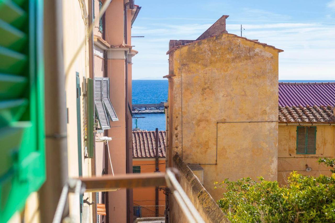 Graziosa Suite Vista Mare Free Parking リオ・マリーナ エクステリア 写真